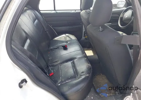 2010 Ford Crown Victoria Police Interceptor из США, поврежденный, VIN 2FABP7BV8AX146371